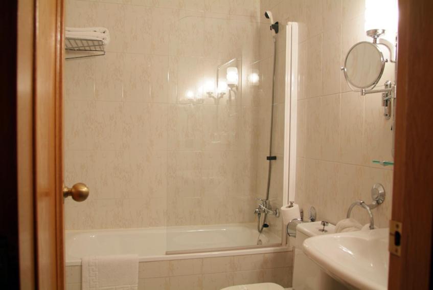 Hotel Verona Puertollano Ruang foto