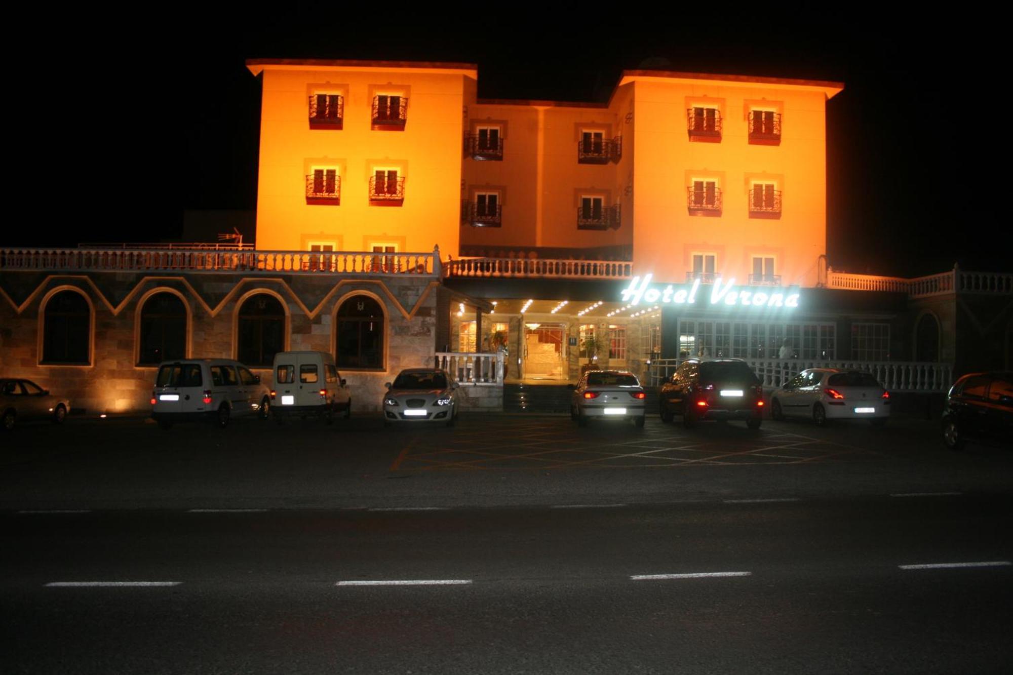 Hotel Verona Puertollano Bagian luar foto