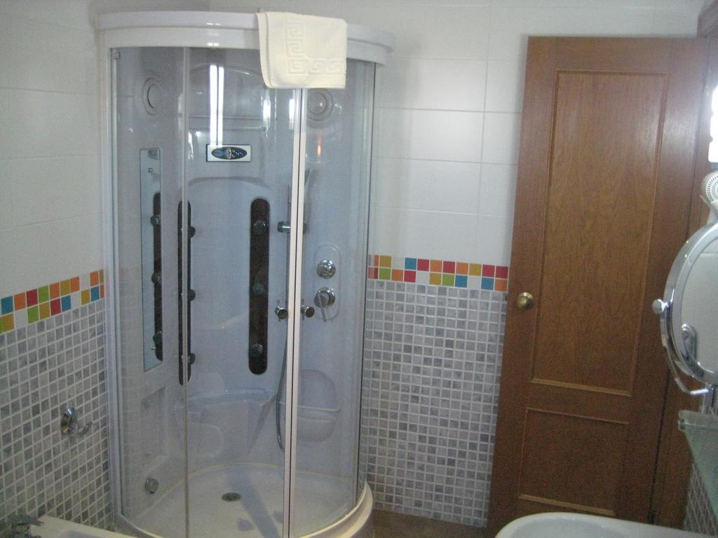 Hotel Verona Puertollano Bagian luar foto
